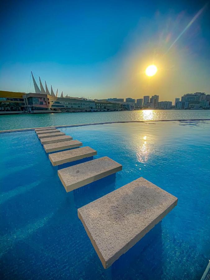 Sea Loft Villas Manama Exterior foto